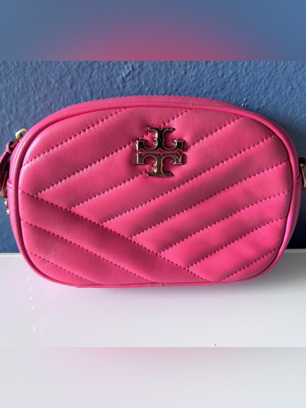 Tory Burch Kira Chevron Small Camera Bag Pink Leather Crossbody